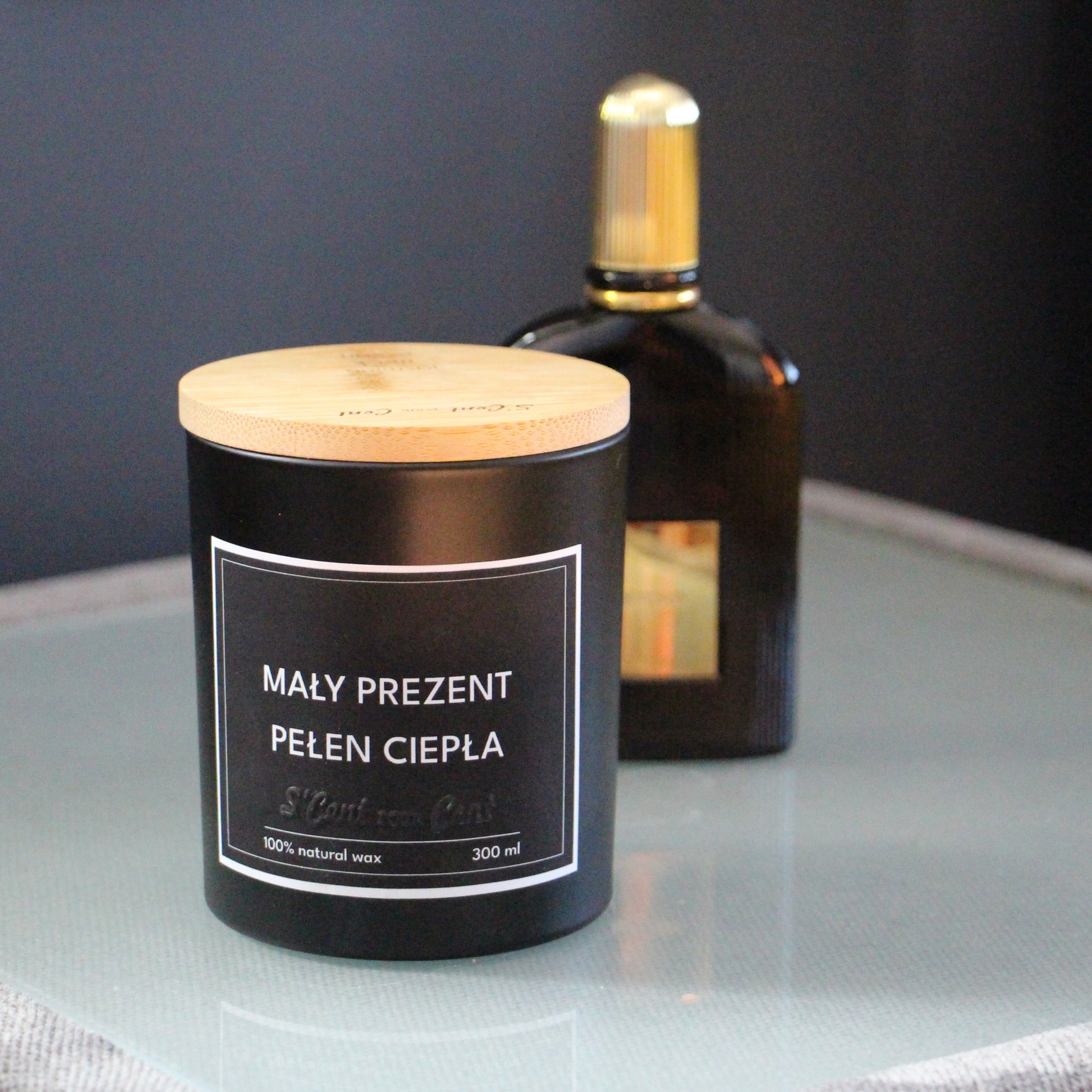 Świeca zapachowa: MAŁY PREZENT PEŁEN CIEPŁA